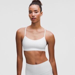 Lululemon Flow Y Sports Bra Size 4
